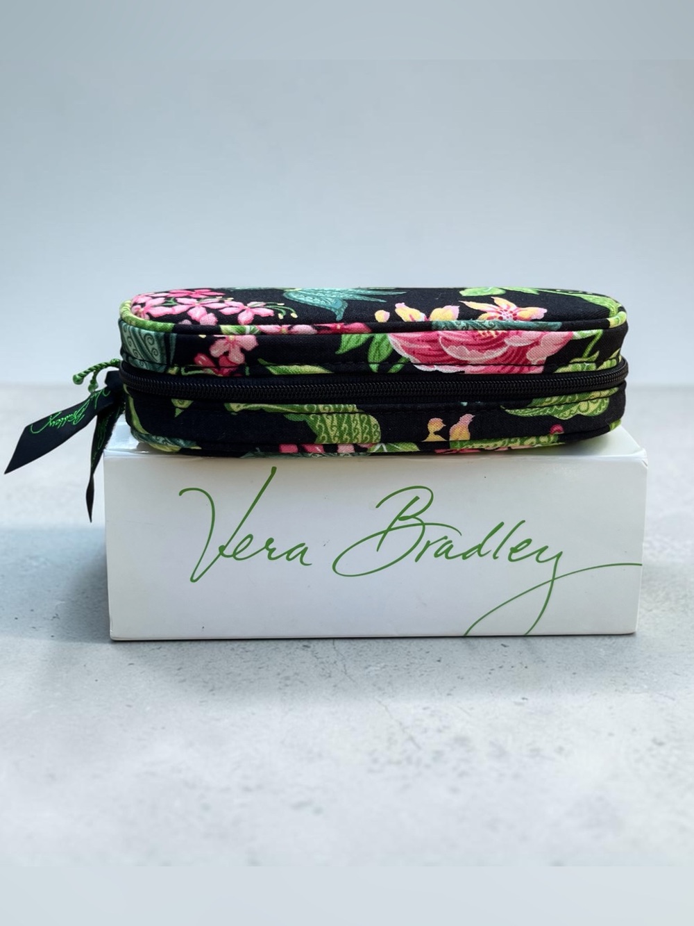 VERA BRADLEY Vines Black Pink Green Floral Botanical Soft Zip Eyeglass Case Box
